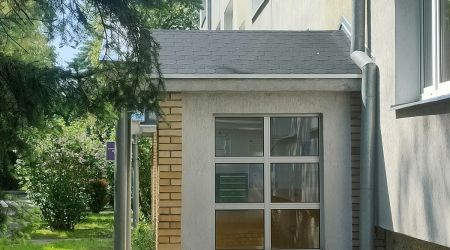 OSIEDLE CZWARTAKÓW <br />Remont daszków wiatrołapów